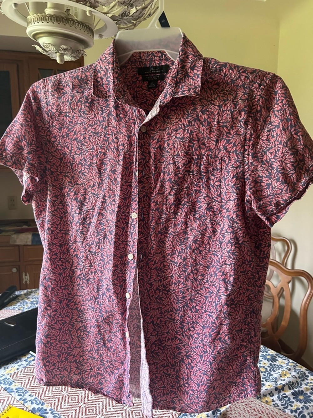 Marc Anthony Short Sleeve Floral Button-Down Shirt in Red and Navy